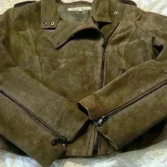 Kenneth Cole 100% leather brown jacket. Women’s size‎ large - Picture 6 of 14